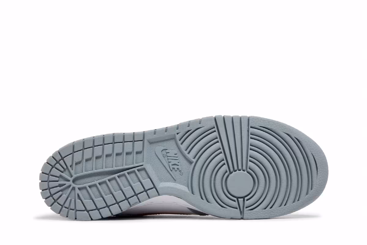 Nike Dunk Low GS Grey Red, view 5