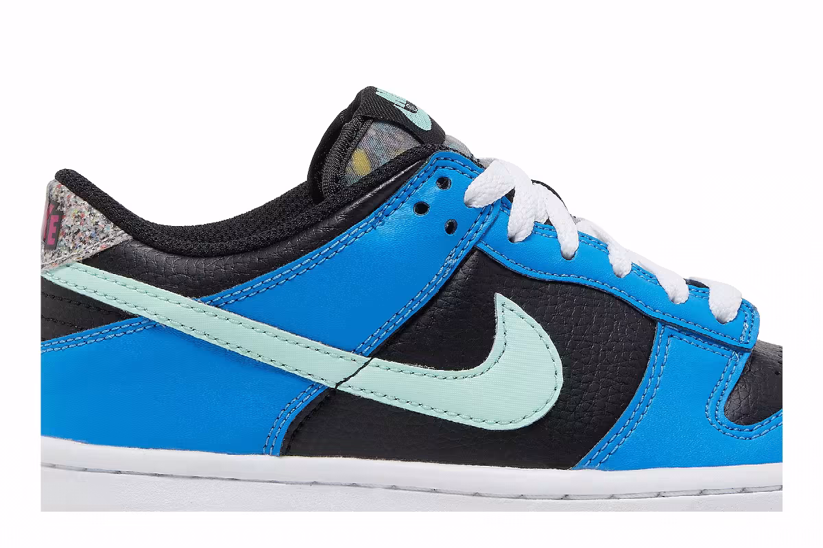 Nike Dunk Low SE GS Black Light Photo Blue Mint Foam, view 3