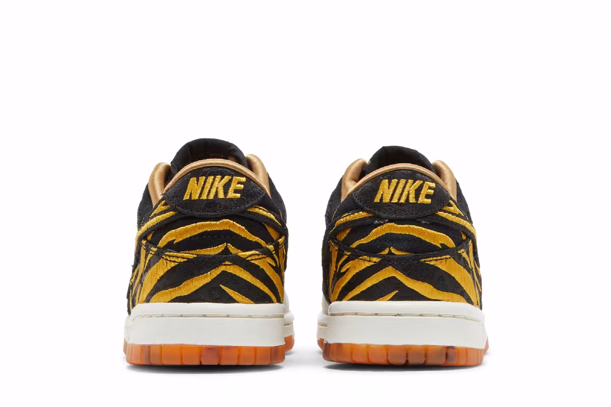 Nike Dunk Low GS God Of Wealth, view 7