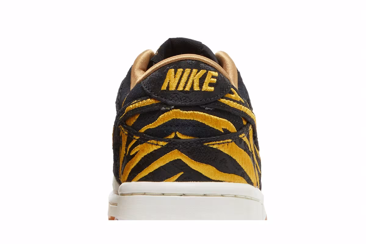 Nike Dunk Low GS God Of Wealth, view 8