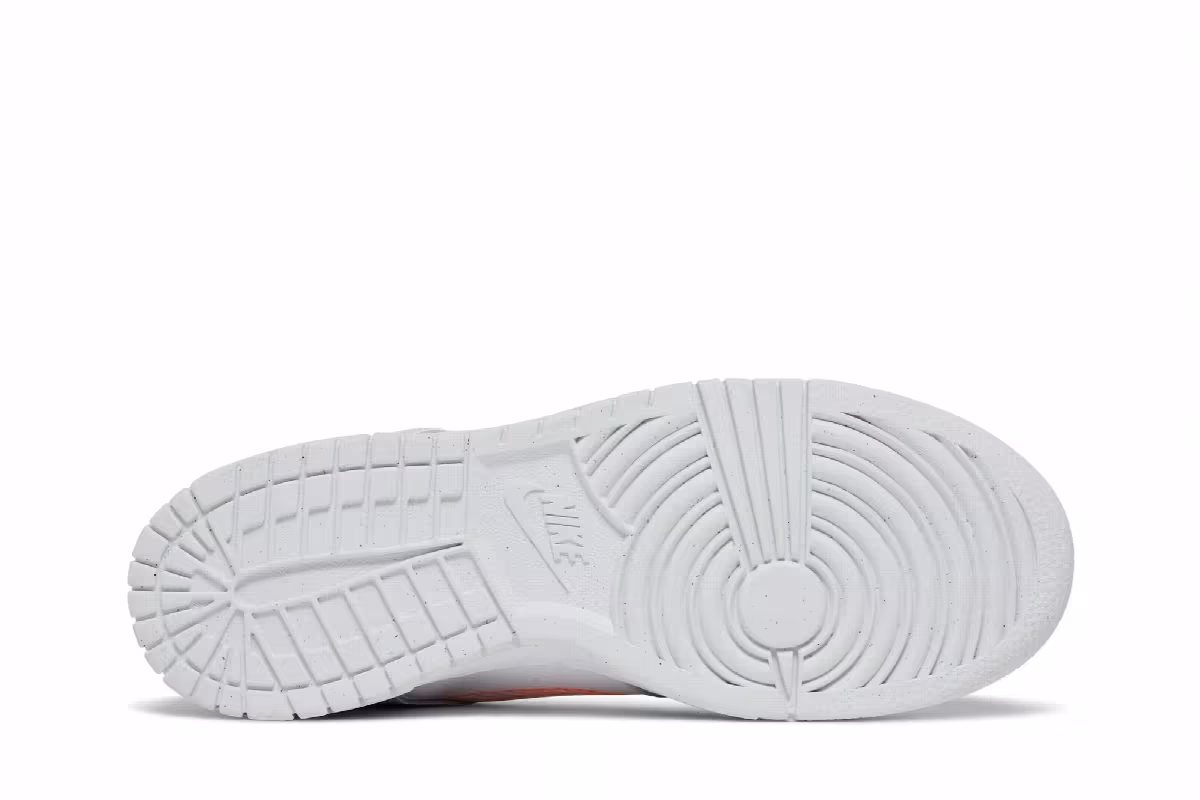 Nike Dunk Low SE GS 3D Swoosh, view 5