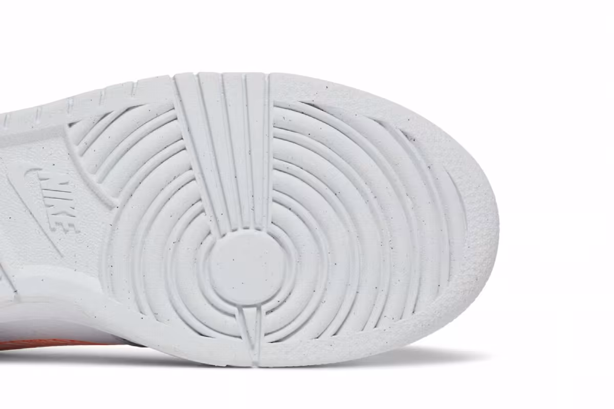 Nike Dunk Low SE GS 3D Swoosh, view 6