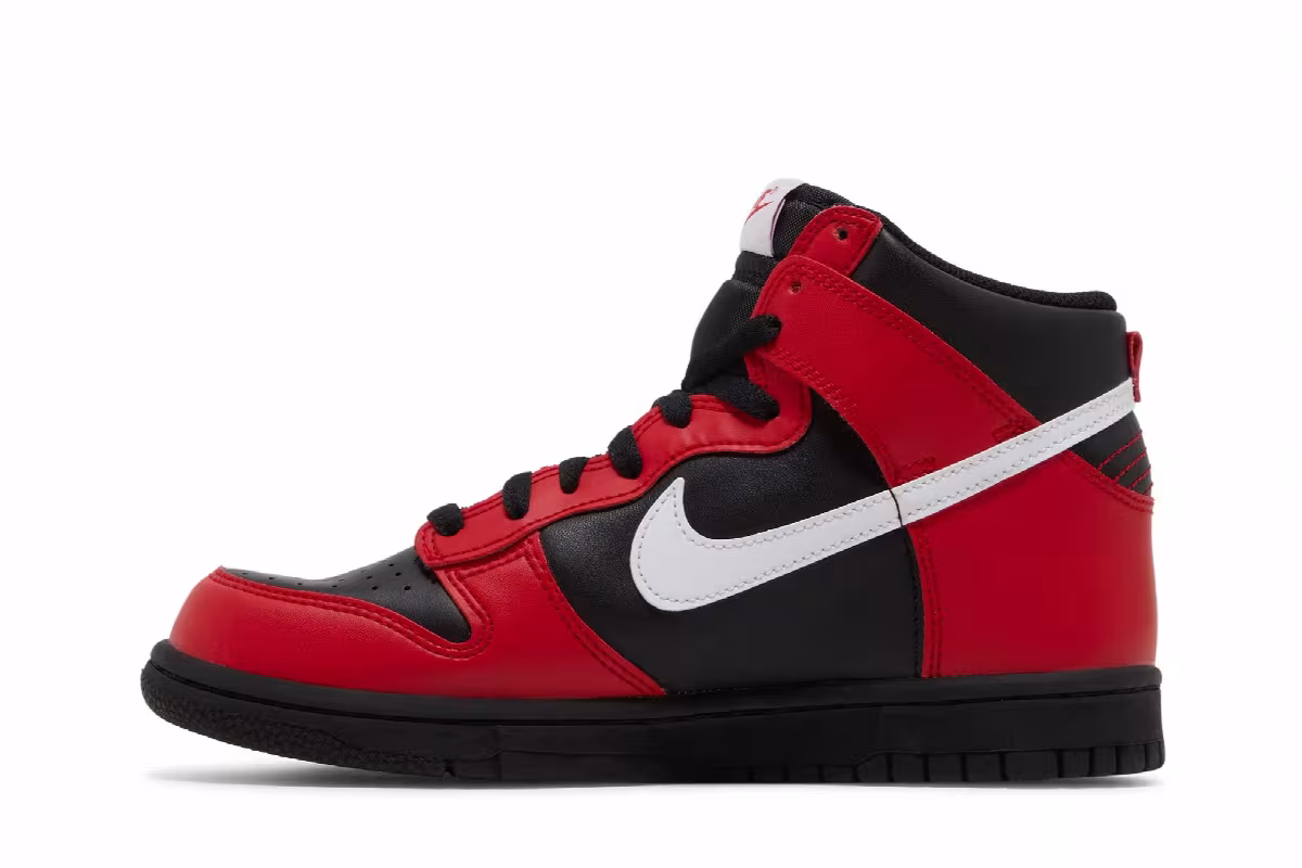 Nike Dunk High GS Black University Red, view 4