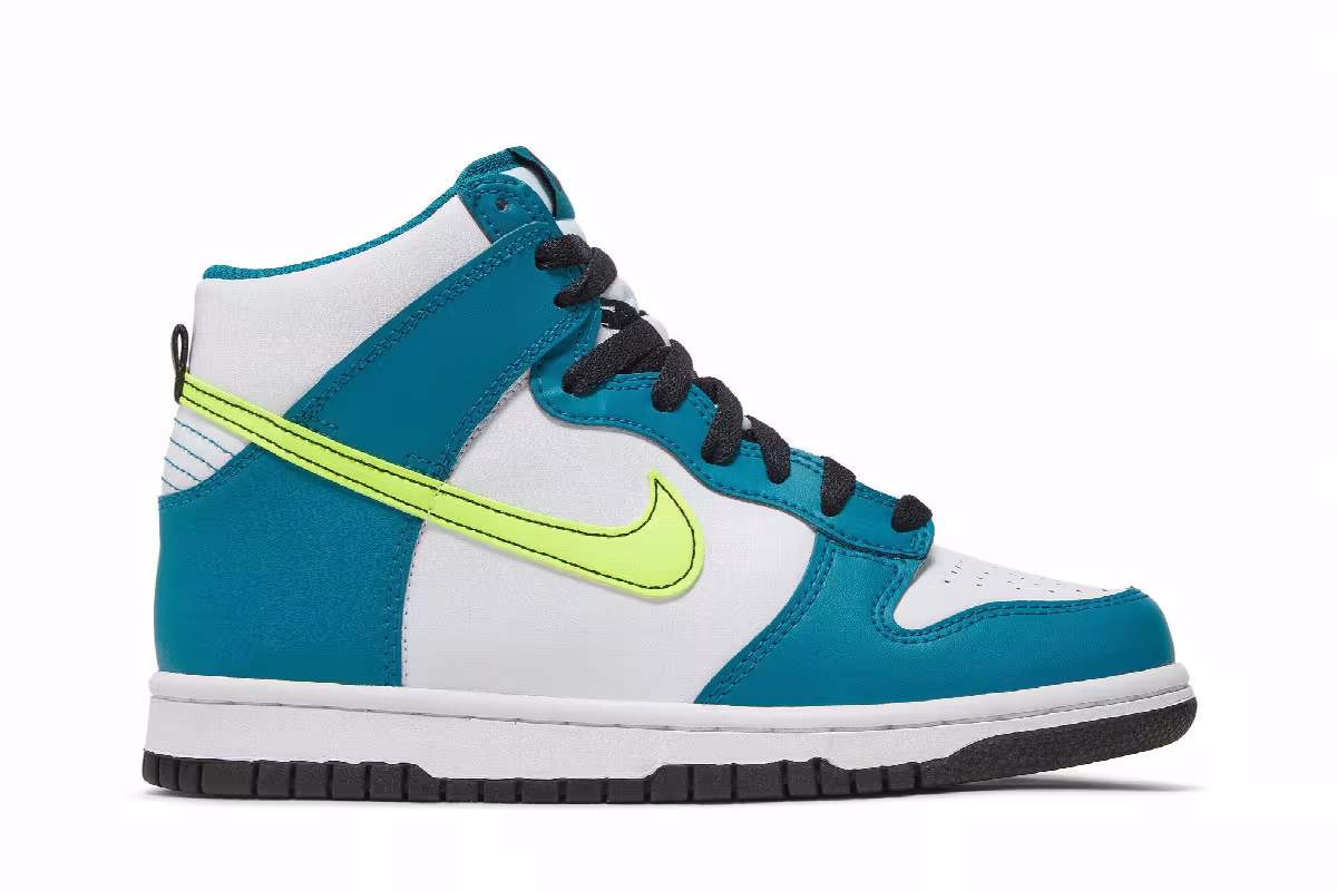 Nike Dunk High GS Bright Spruce Volt, view 2