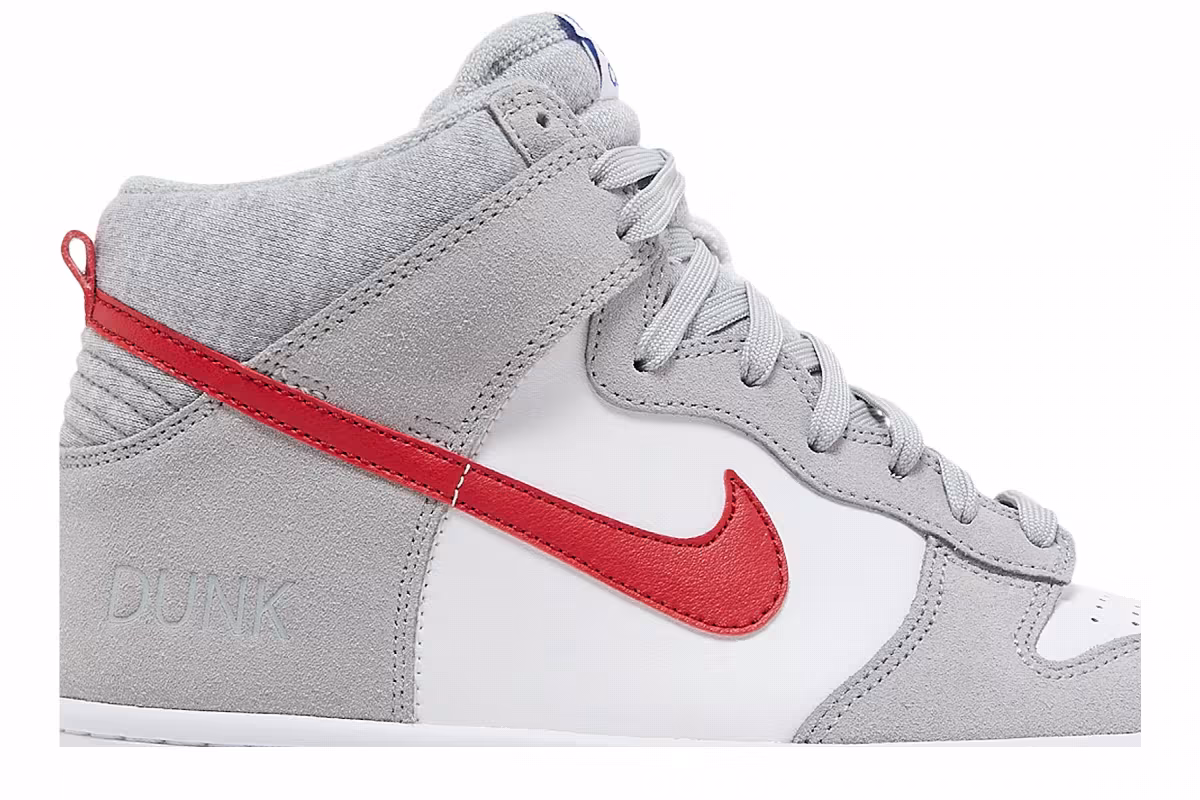 Nike Dunk High SE GS Athletic Club - Light Smoke Grey Gym Red, view 3