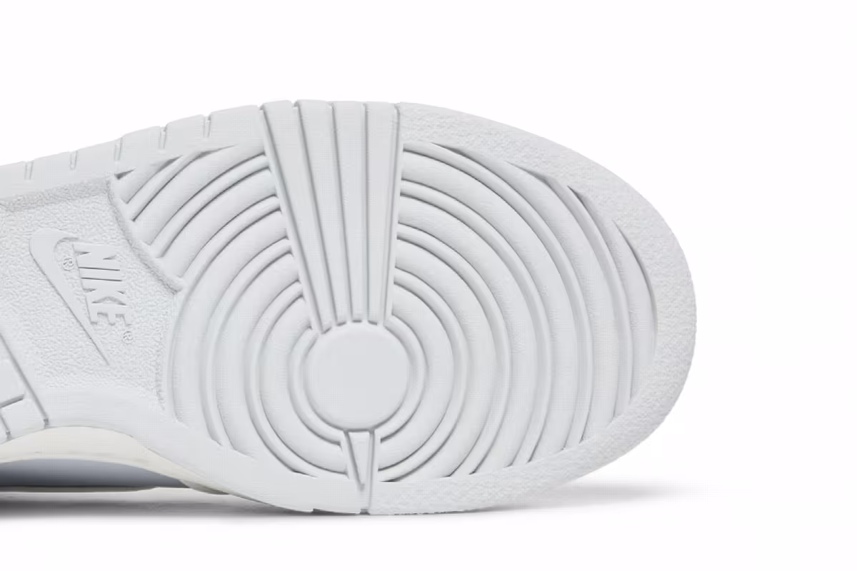 Nike Dunk High GS Summit White Pure Platinum, view 6