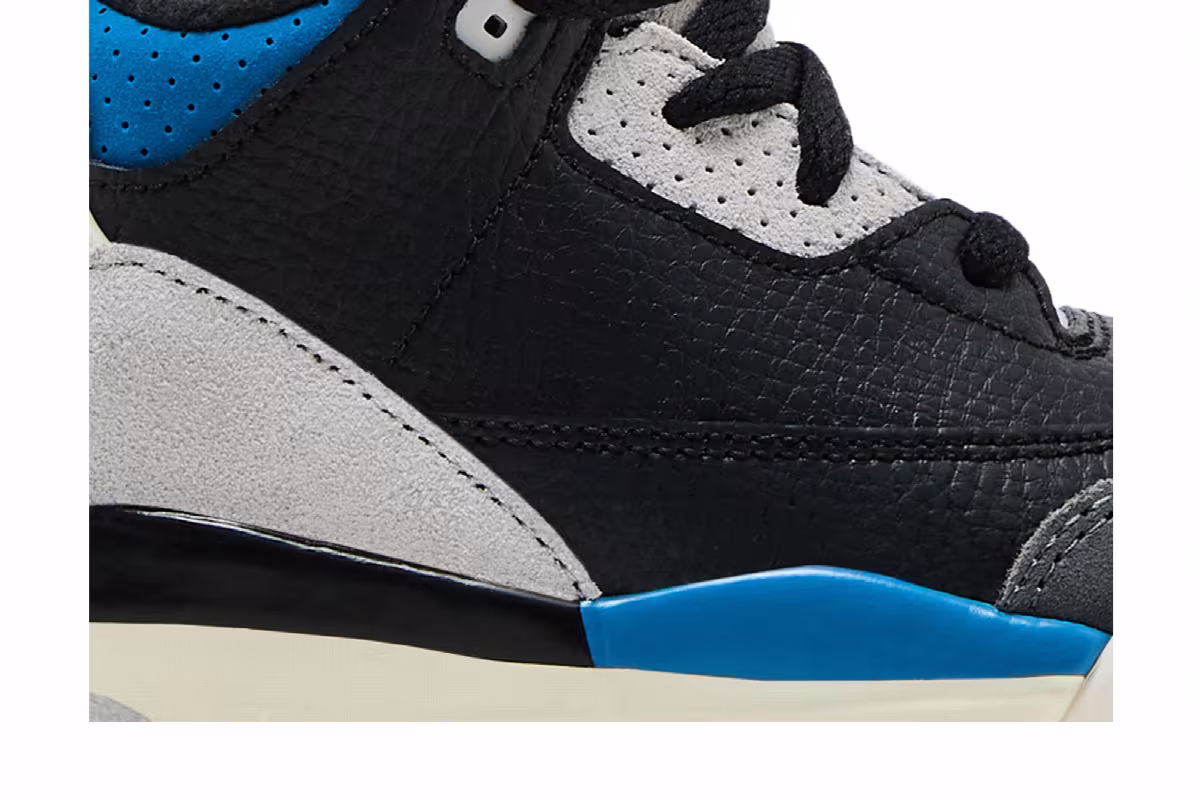 Air Jordan 3 OG TD Rare Air, view 3