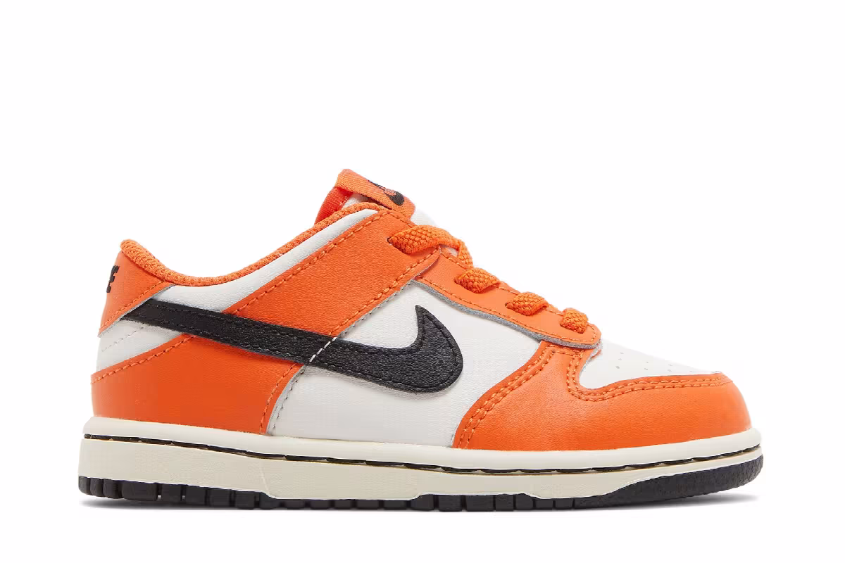 Nike Dunk Low TD Halloween 2022, view 2