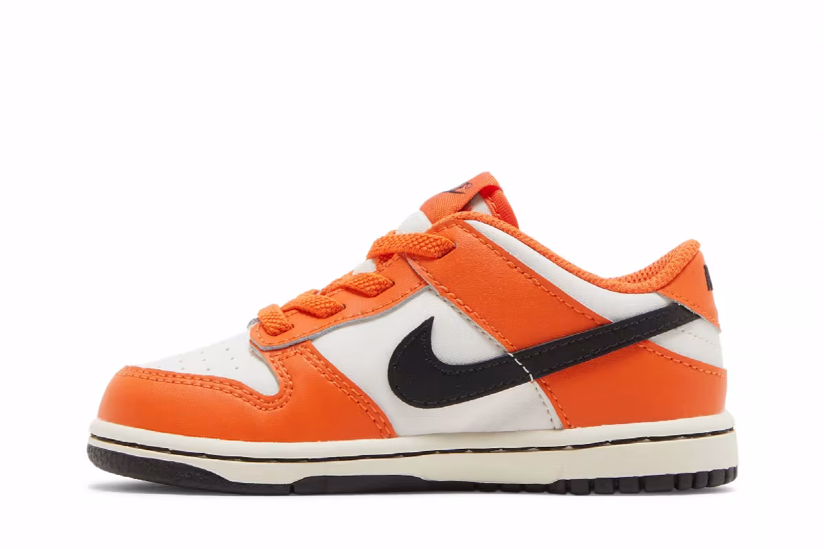 Nike Dunk Low TD Halloween 2022, view 4