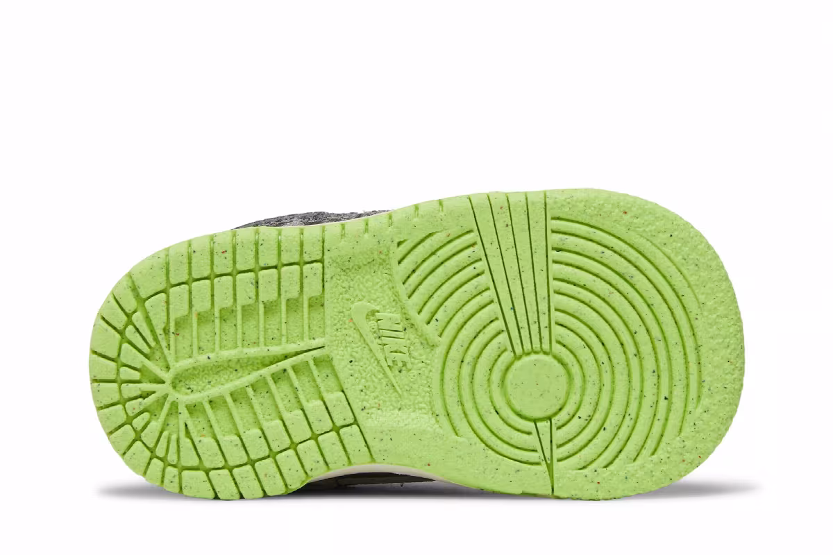 Nike Dunk Low SE TD Halloween - Cauldron, view 5