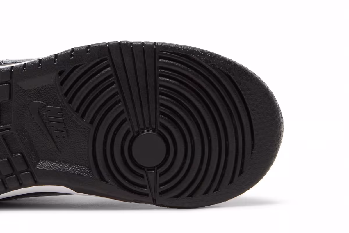 Nike Dunk Low TD Black Panda, view 6