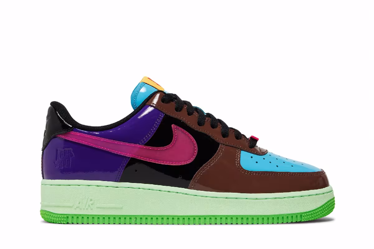 Undefeated x Nike Air Force 1 Low Pink Prime, view 2