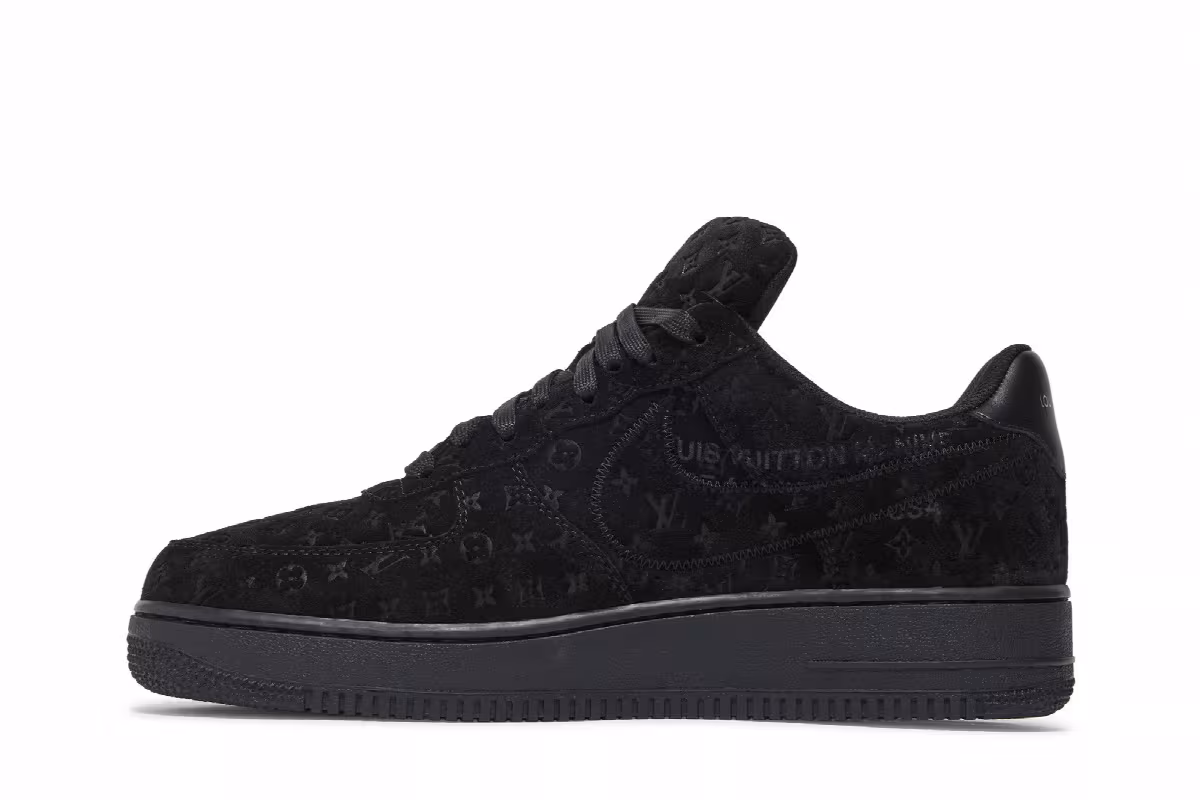 Louis Vuitton x Nike Air Force 1 Low Triple Black, view 4