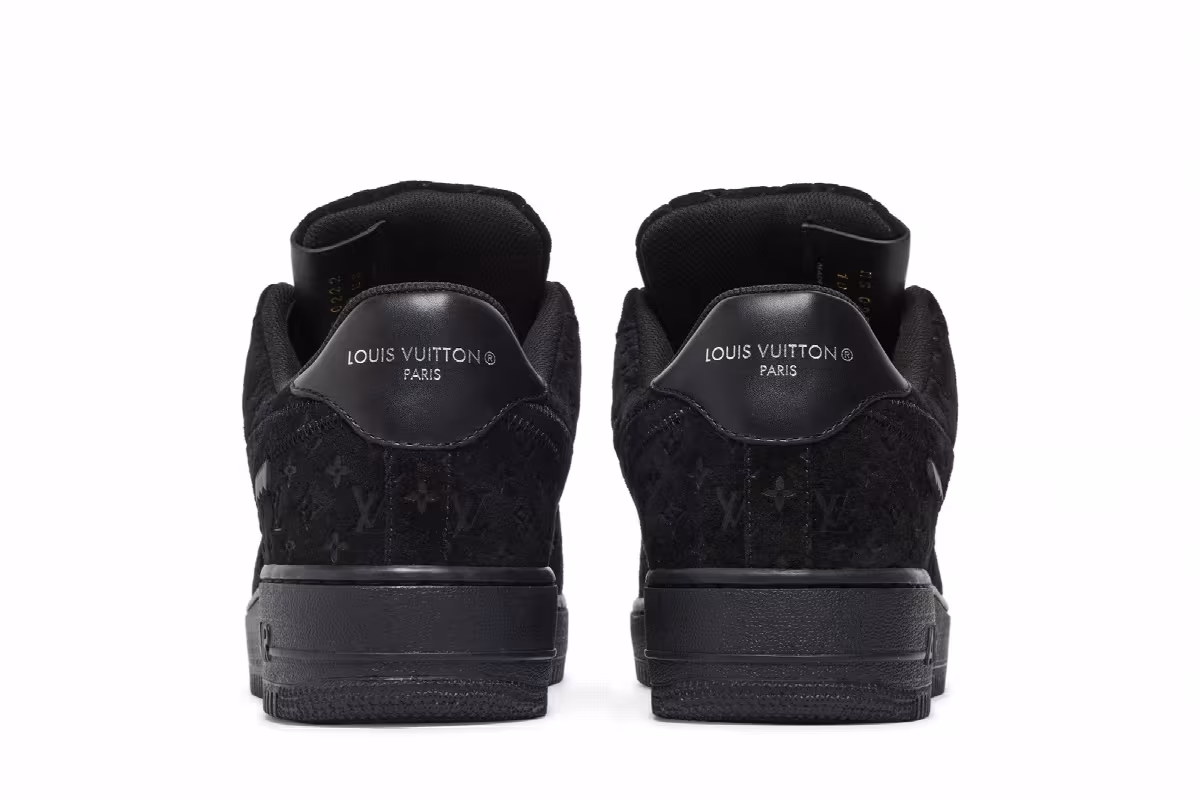 Louis Vuitton x Nike Air Force 1 Low Triple Black, view 7