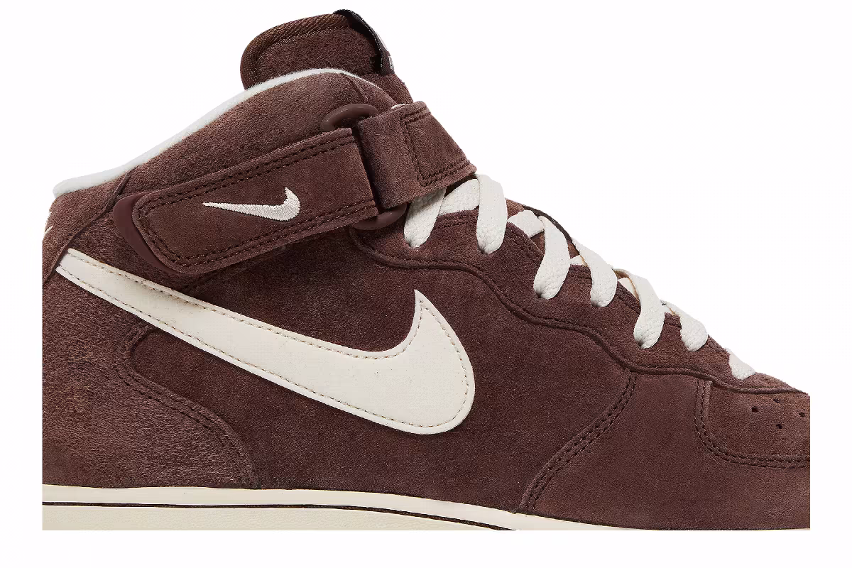Nike Air Force 1 Mid Chocolate, view 3