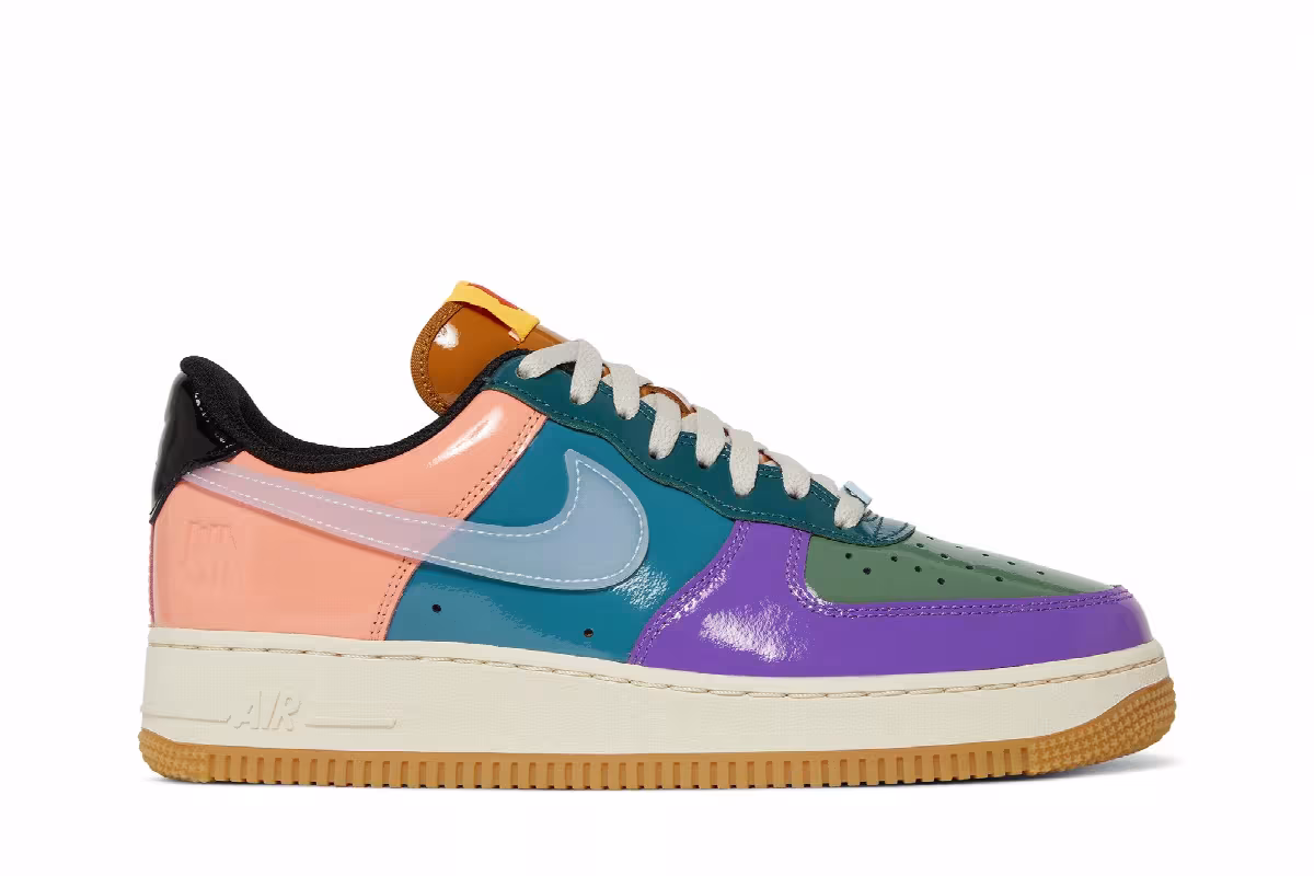 Undefeated x Nike Air Force 1 Low Celestine Blue, view 2