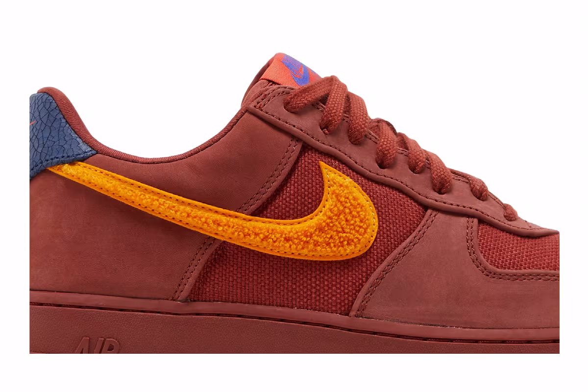 Nike Air Force 1 Low La Familia, view 3
