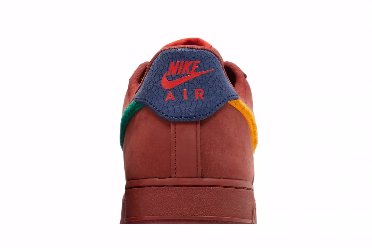 Nike Air Force 1 Low La Familia, view 8