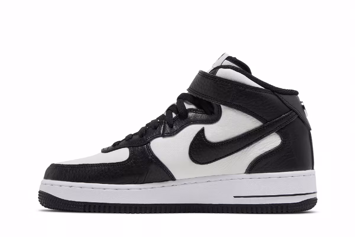 Stussy x Nike Air Force 1 Mid Black White, view 4