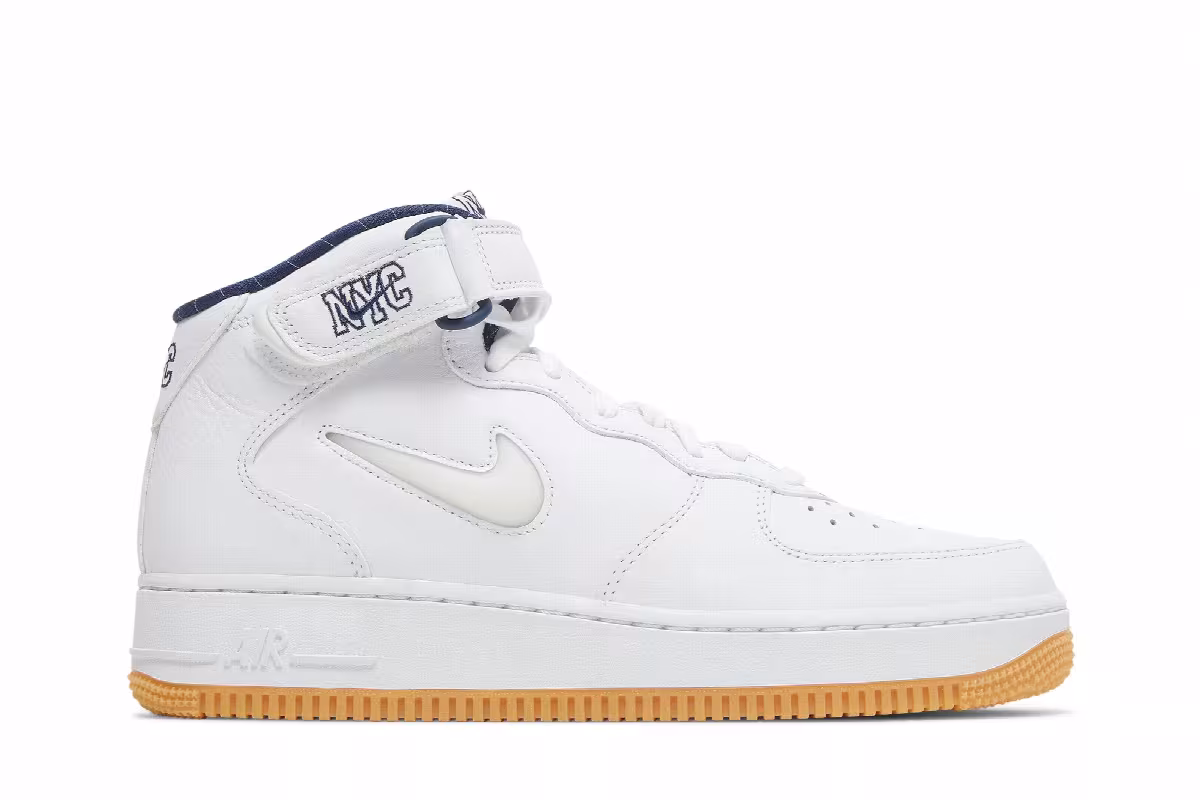 Nike Air Force 1 Mid Jewel QS NYC - Yankees, view 2