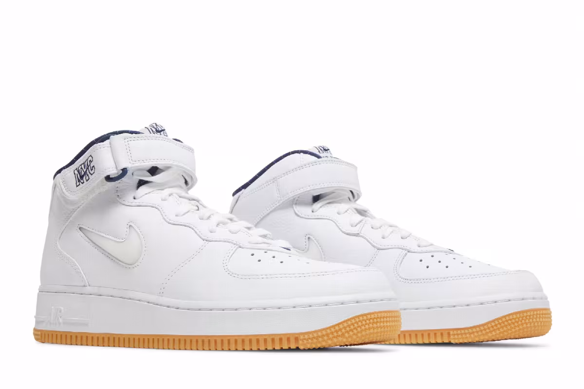 Nike Air Force 1 Mid Jewel QS NYC - Yankees, view 9