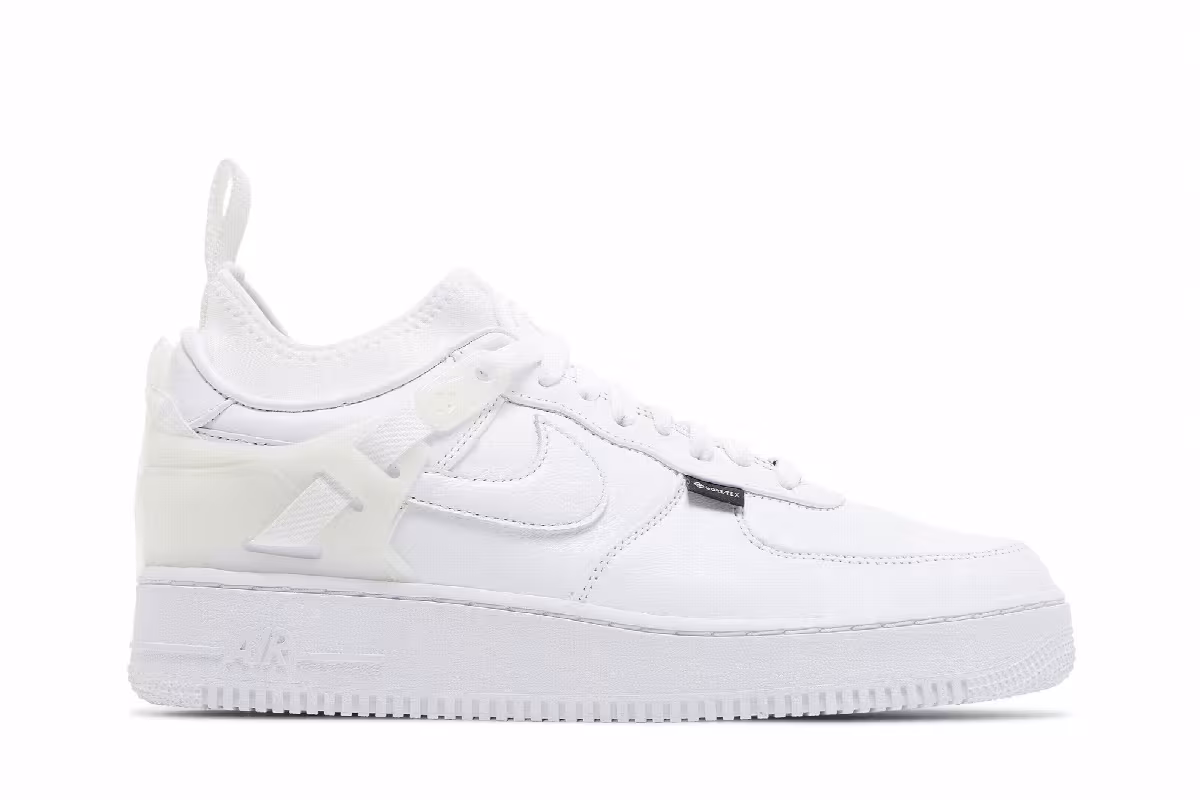 Undercover x Nike Air Force 1 Low SP GORE-TEX Triple White, view 2
