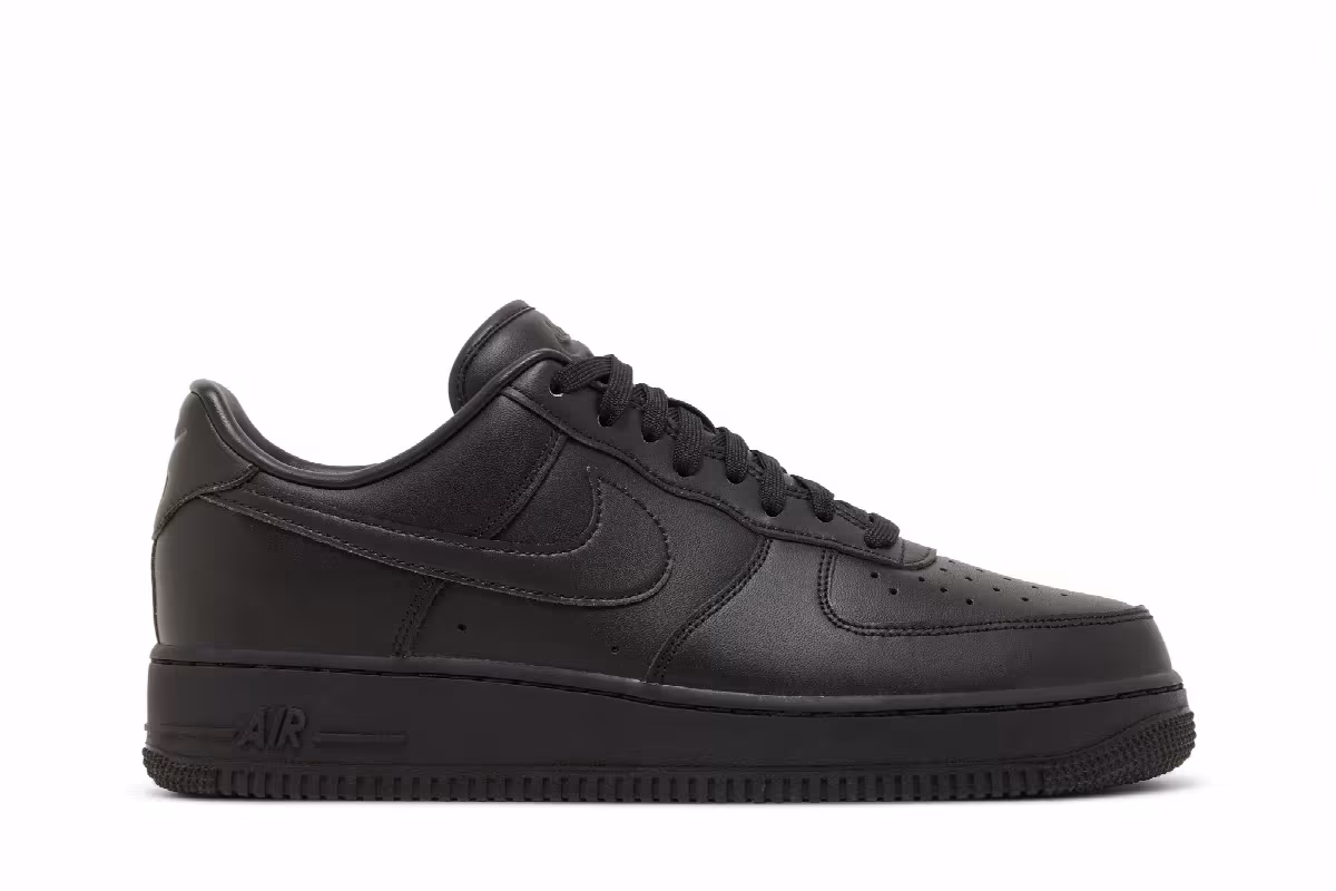 Nike Air Force 1 Fresh - Triple Black, view 2
