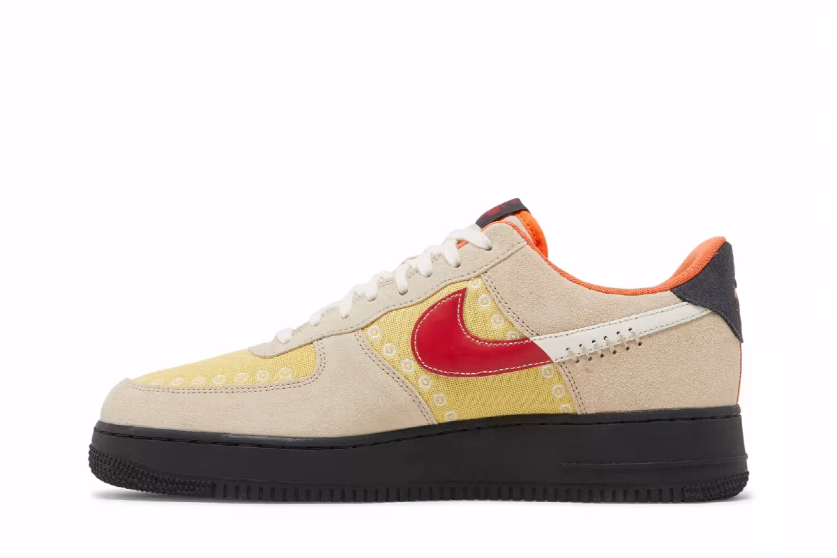 Nike Air Force 1 Somos Familia, view 4