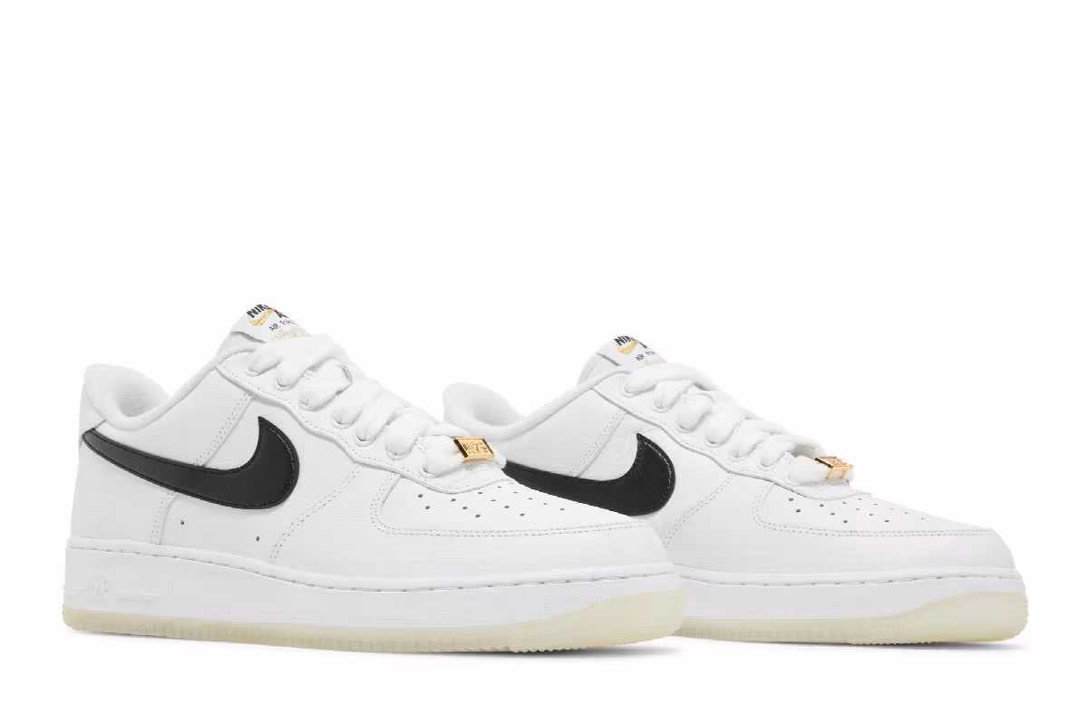 Nike Men's Air Force 1 Bronx Origins, view 9