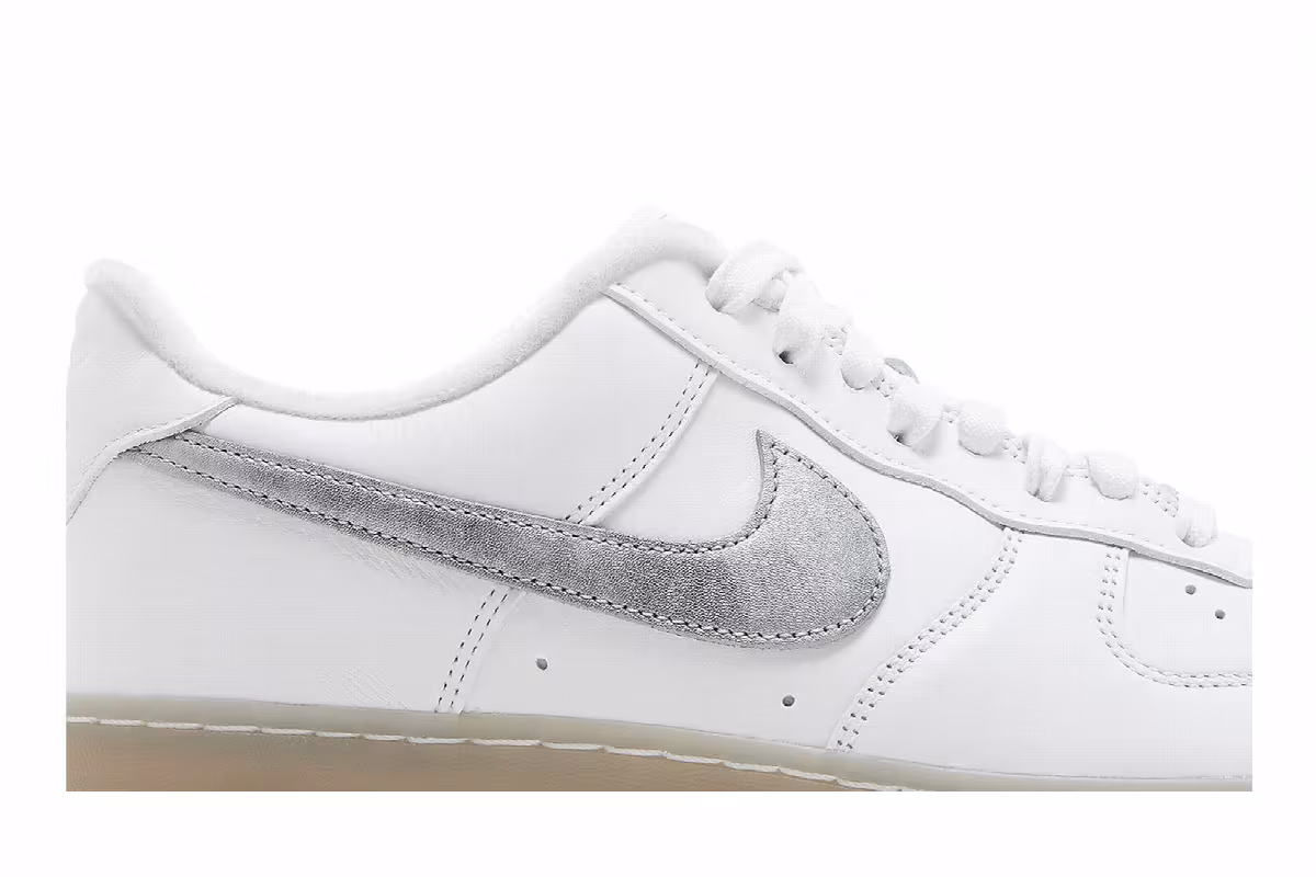 Nike Air Force 1 White Metallic Silver, view 3