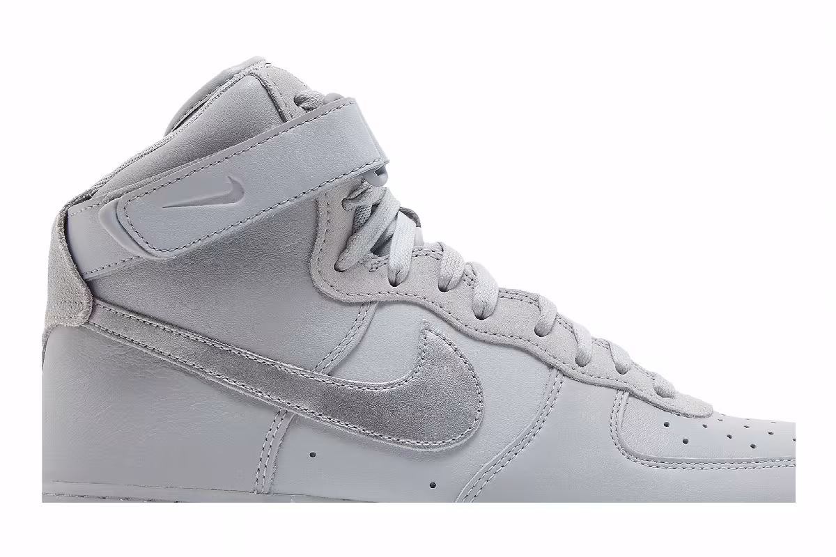Nike Air Force 1 High Wolf Grey Metallic Silver, view 3