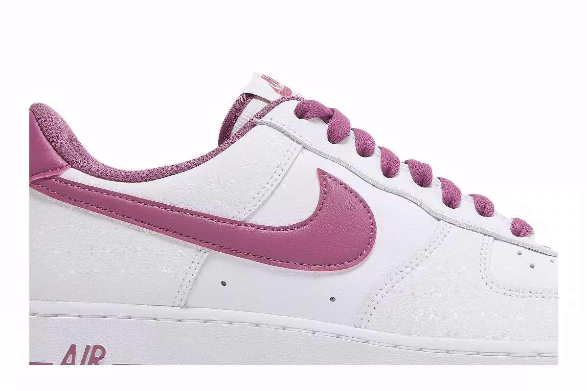 Nike Air Force 1 Light Bordeaux, view 3