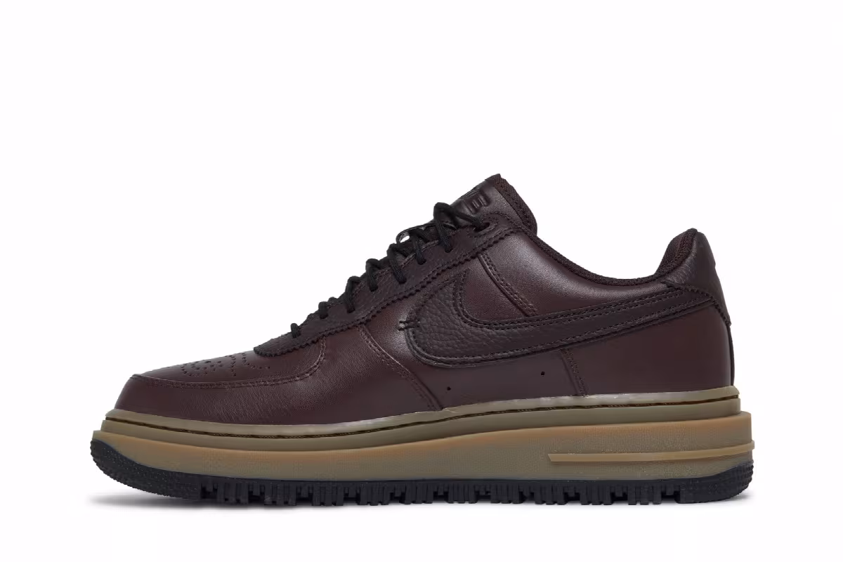 Nike Air Force 1 Luxe Brown Basalt, view 4