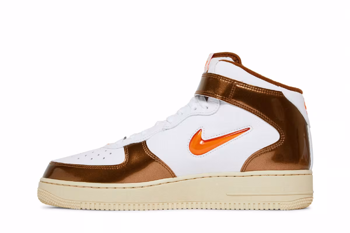 Nike Air Force 1 Mid QS Ale Brown, view 4
