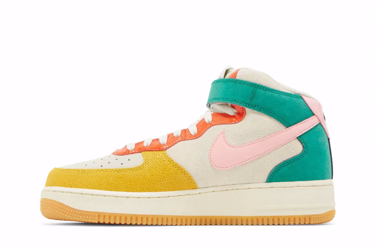 Nike Air Force 1 Mid Vivid Sulfur Rush Orange, view 4