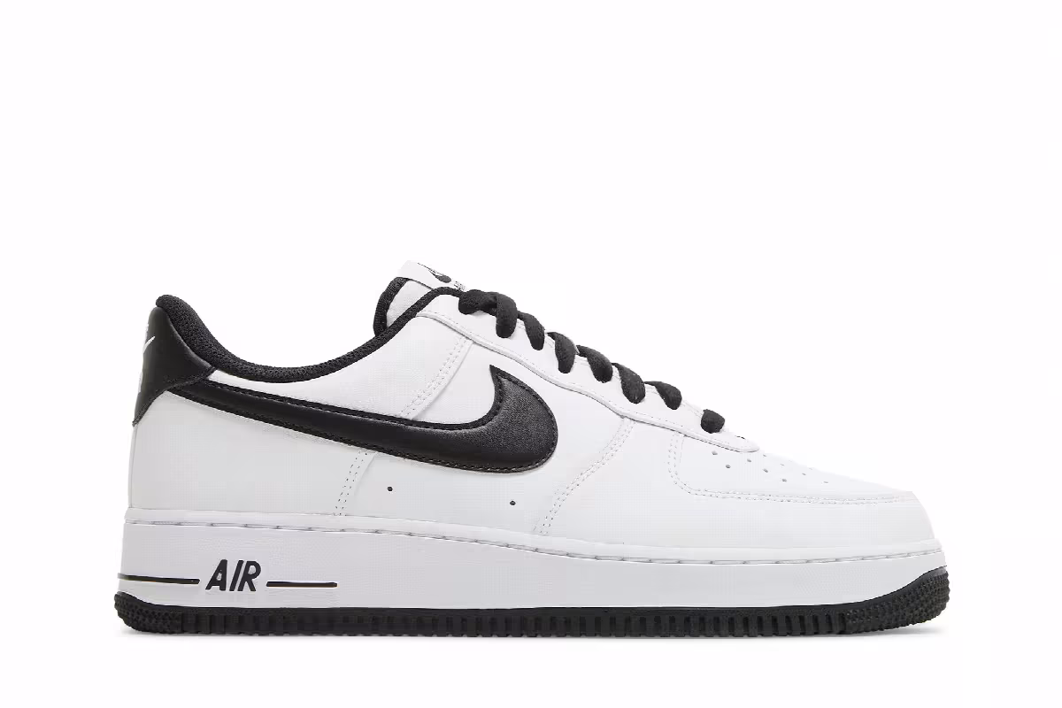 Nike Air Force 1 Low White Black, view 2