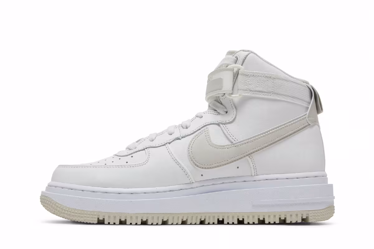 Nike Air Force 1 High Summit White Light Bone, view 4