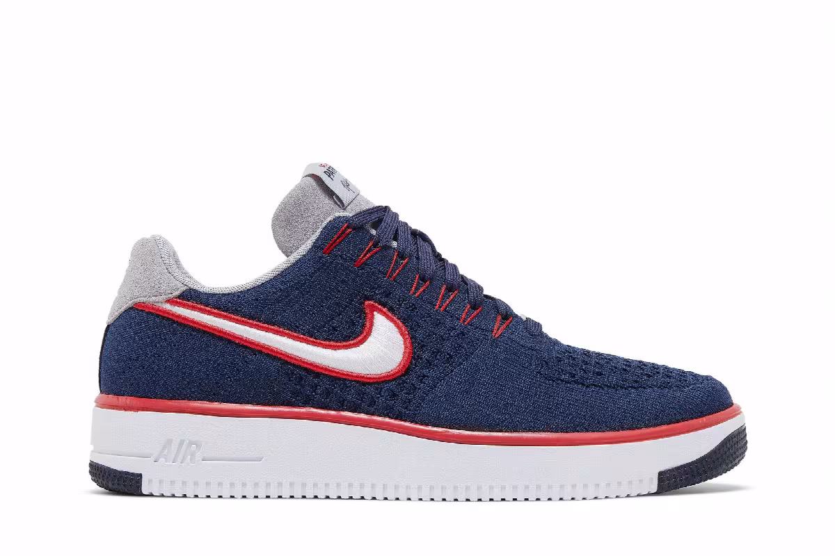 Robert Kraft x Nike Air Force 1 Ultra Flyknit Low New England Patriots 2022, view 2