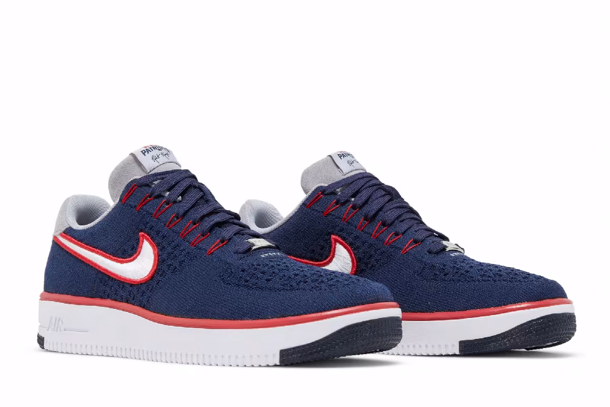 Robert Kraft x Nike Air Force 1 Ultra Flyknit Low New England Patriots 2022, view 9