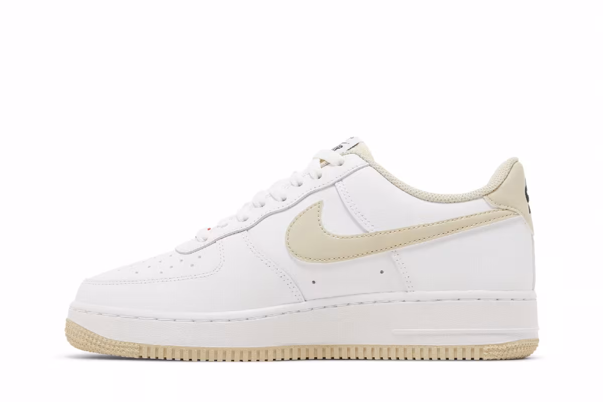 Nike Air Force 1 Low White Rattan, view 4