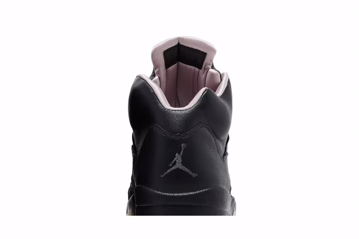 Paris Saint-Germain x Air Jordan 5 Off Noir, view 8