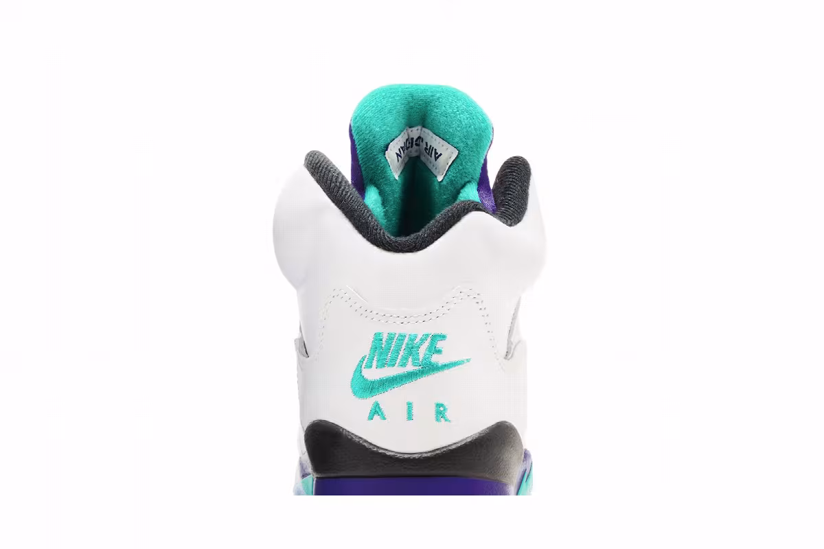 Air Jordan 5 GS Grape 2025, view 8