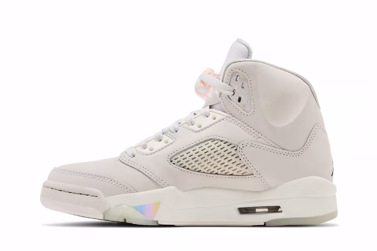 Women's Air Jordan 5 Year of the Snake, view 4