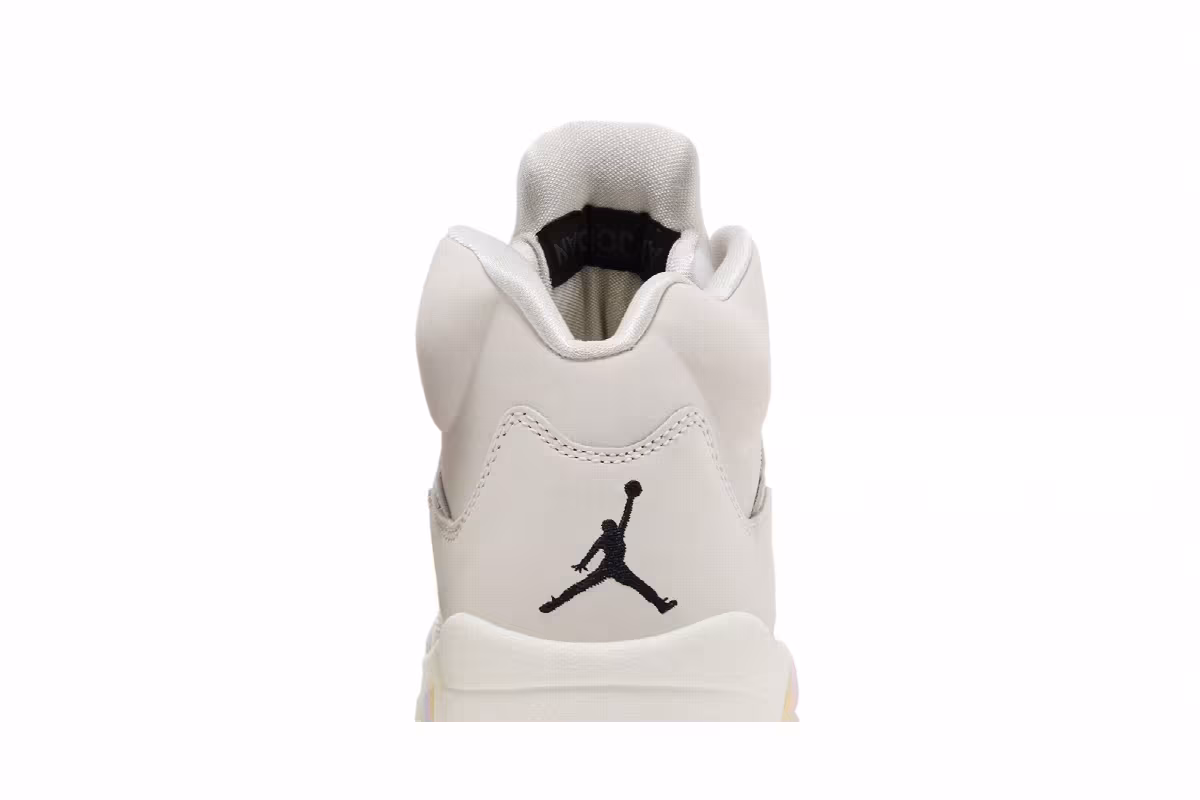 Women's Air Jordan 5 Year of the Snake, view 8