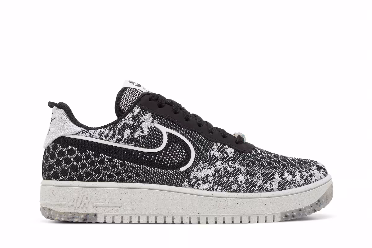Nike Air Force 1 Crater Flyknit Next Nature Black White, view 2