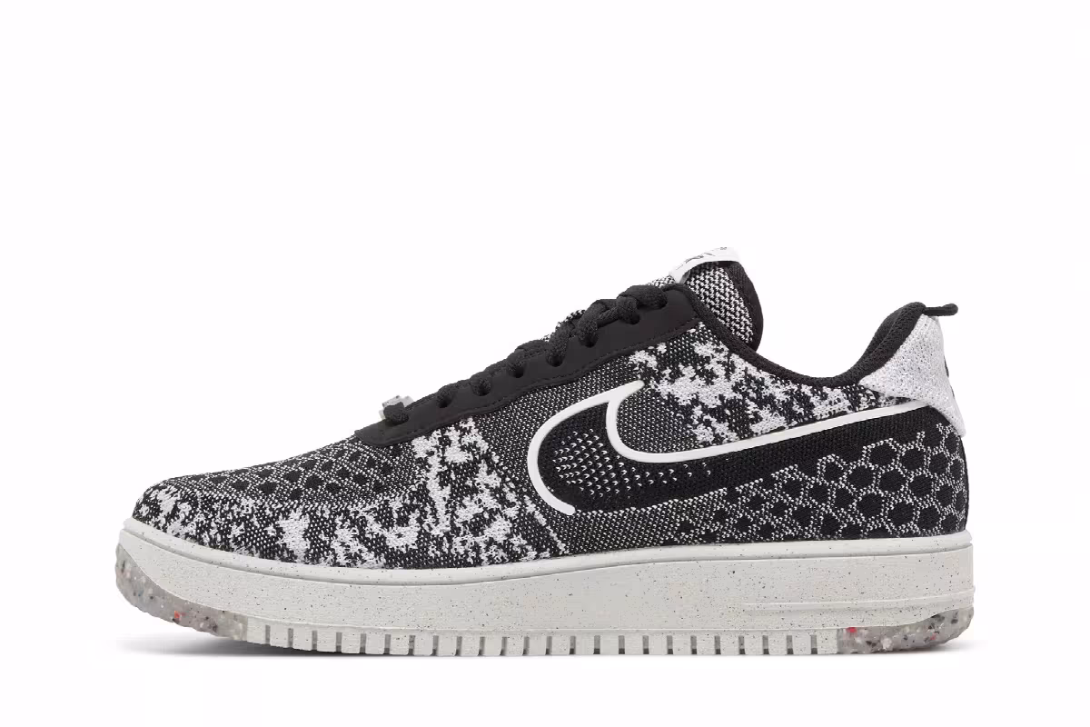 Nike Air Force 1 Crater Flyknit Next Nature Black White, view 4