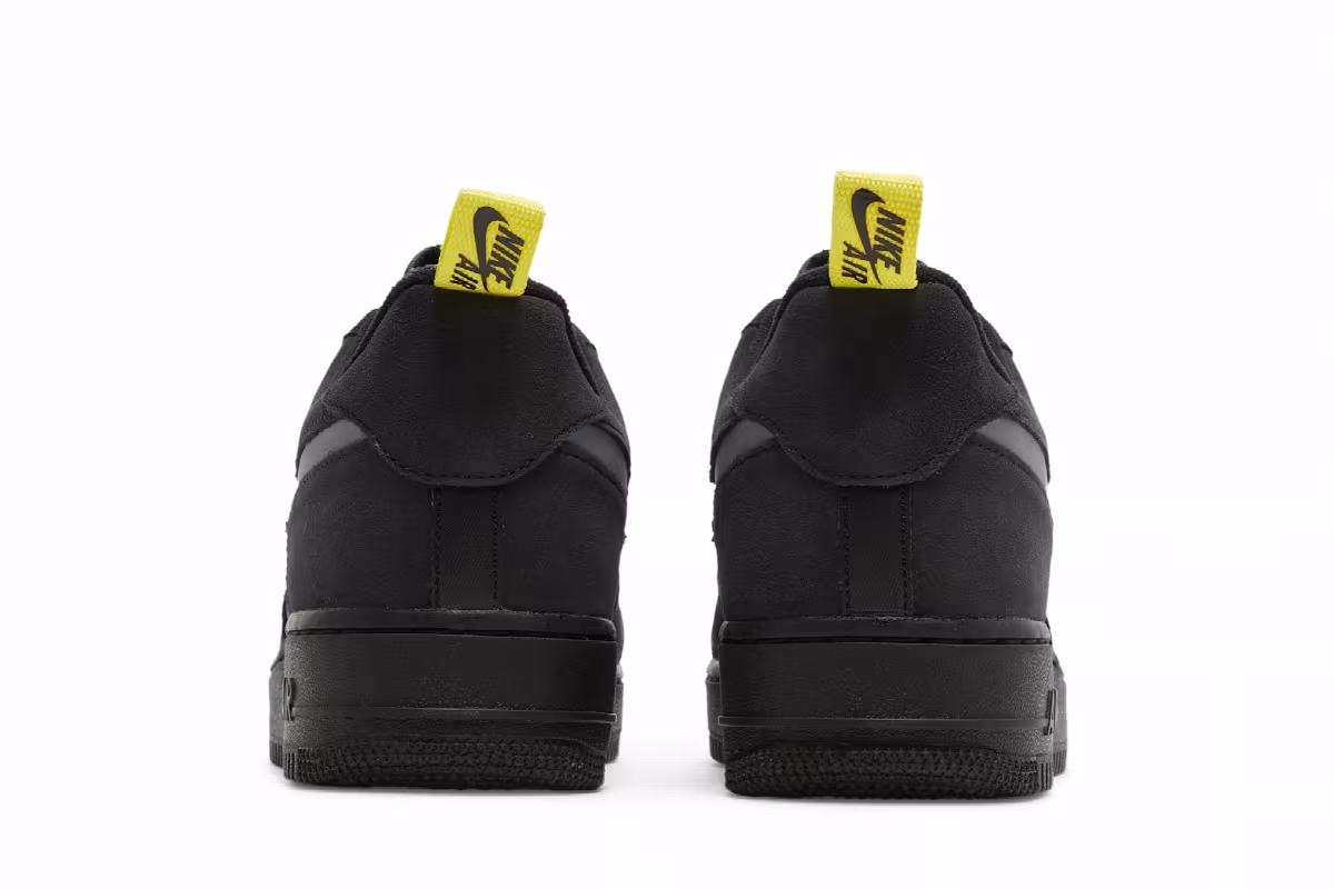 Nike Air Force 1 Low Cut Out Swoosh - Black, view 7