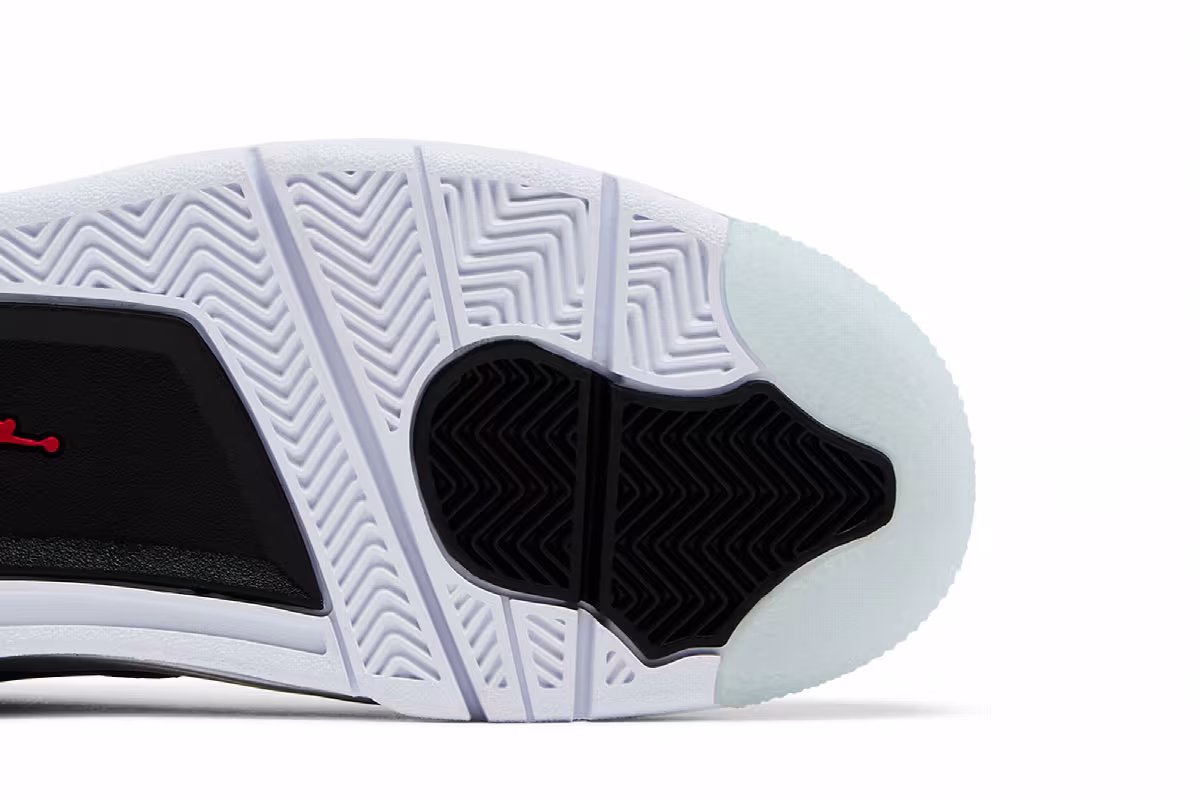 Air Jordan 4 RM Black Metallic, view 6