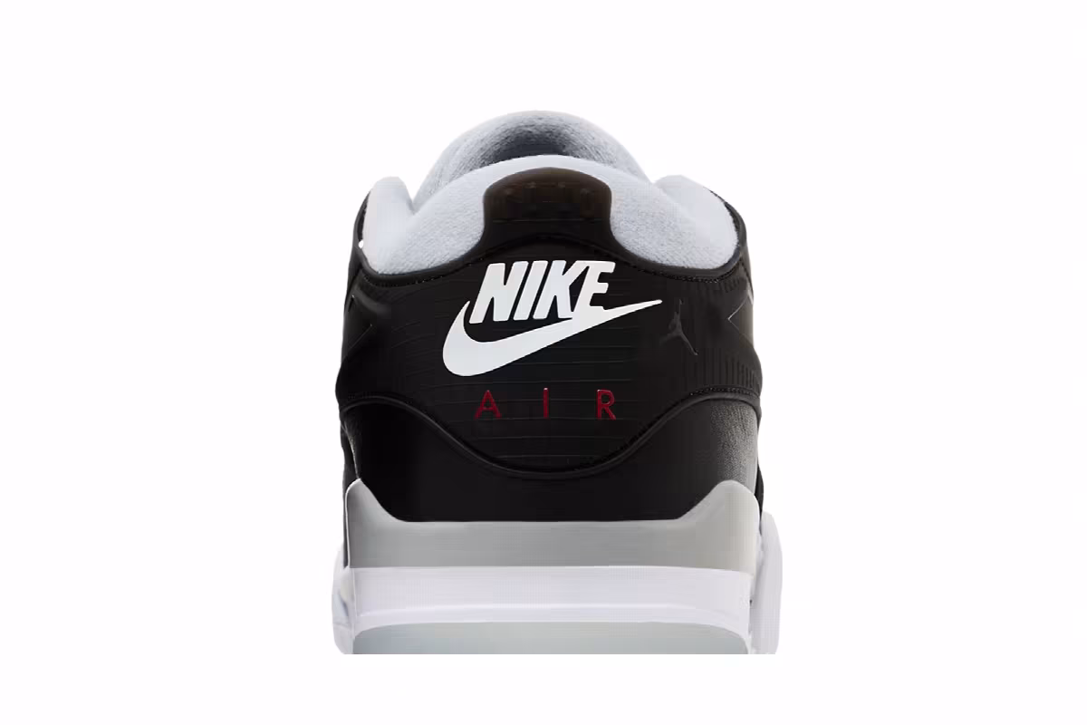 Air Jordan 4 RM Black Metallic, view 8
