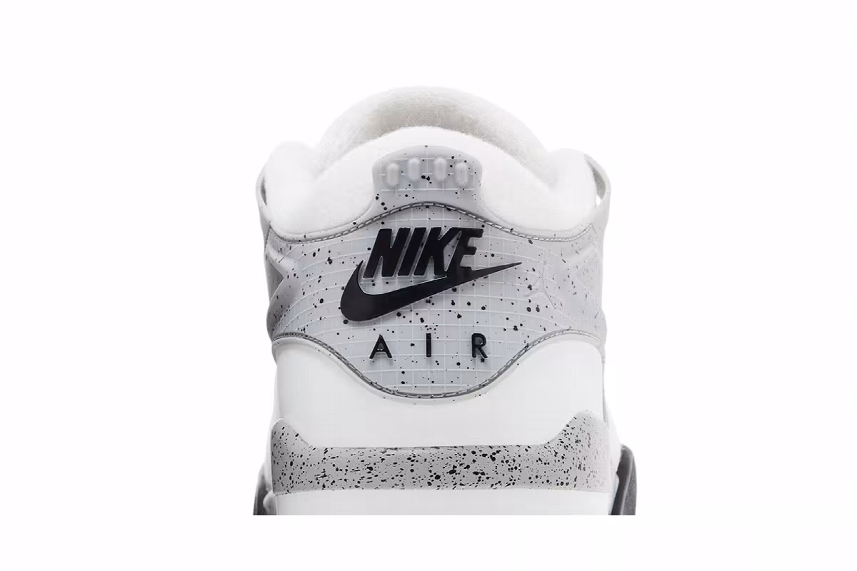 Air Jordan 4 RM White Cement, view 8